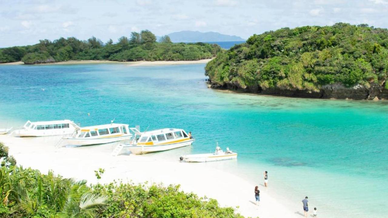 Toyoko Inn Okinawa Ishigaki-Jima Ishigaki  Экстерьер фото