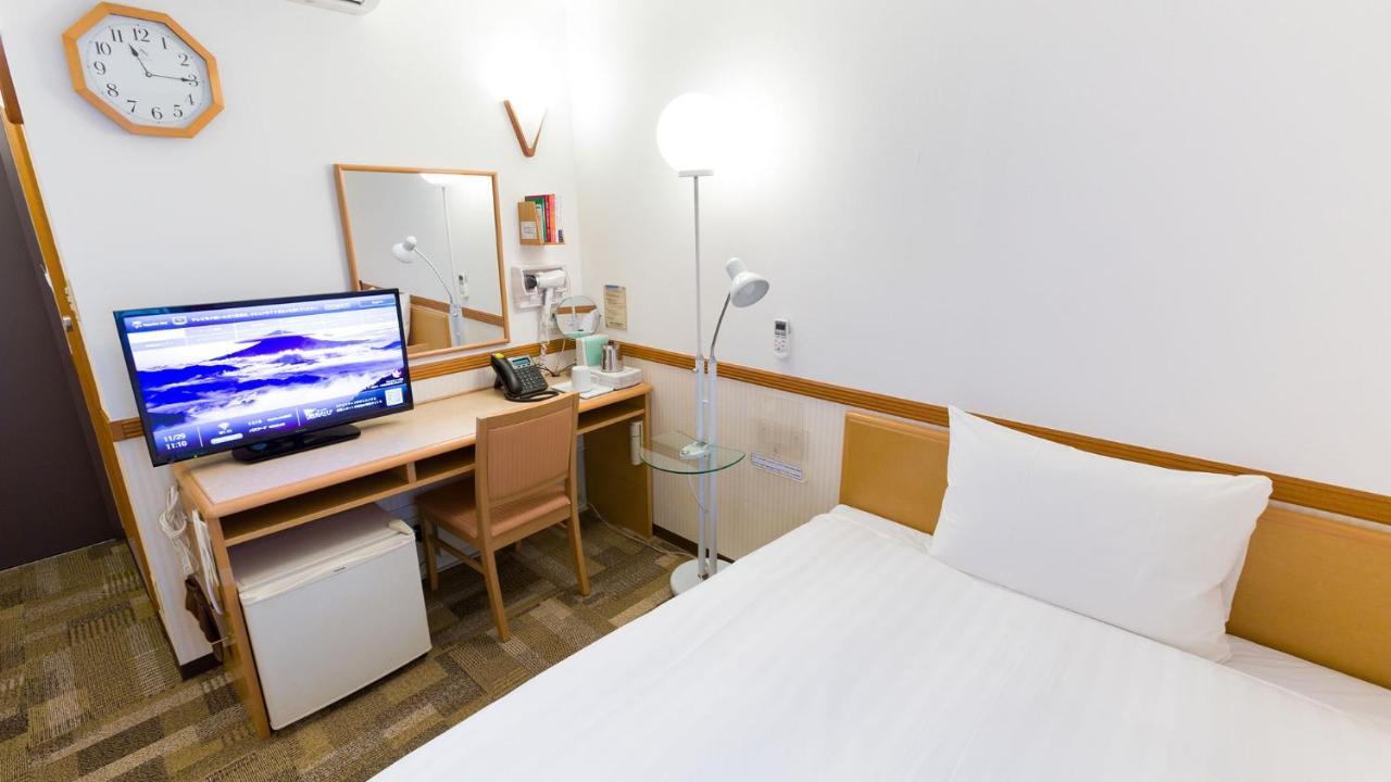 Toyoko Inn Okinawa Ishigaki-Jima Ishigaki  Экстерьер фото